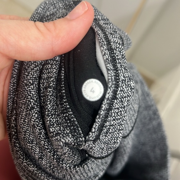 LULULEMON Align Leggings - Picture 5 of 5